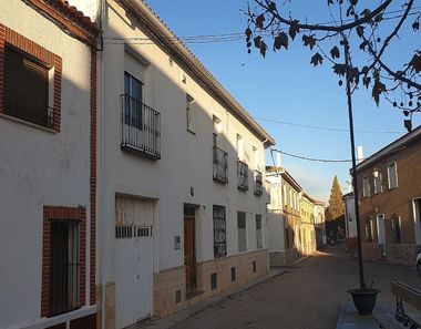 Foto 1 de Casa a calle De Las Viñas a Pozorrubio