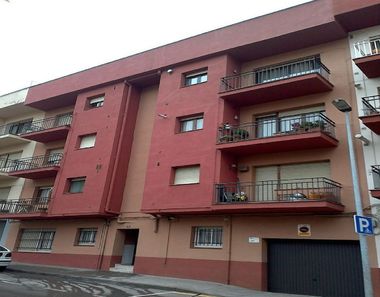 Foto contactar de Venta de piso en calle Del Collsacabra de 3 habitaciones con garaje