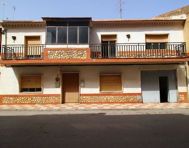 Foto 1 de Casa adosada en calle Ramón y Cajal en Casco Histórico, Churriana de la Vega