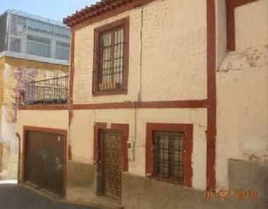 Foto contactar de Casa en venta en calle San Jerónimo de 3 habitaciones con terraza y garaje