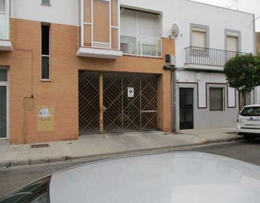 Foto 2 de Garatge a calle Cuacos de Yuste, Este, Mérida