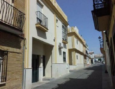 Foto 1 de Garaje en calle Francisco Casero en Las Almenas, Tomares