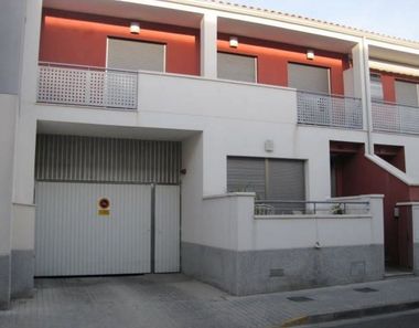 Foto 2 de Garaje en calle De Colón en Villanueva de Castellón
