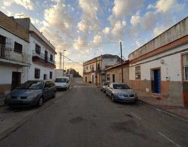 Foto 1 de Casa en calle Almirante Bonifaz en Montequinto, Dos Hermanas