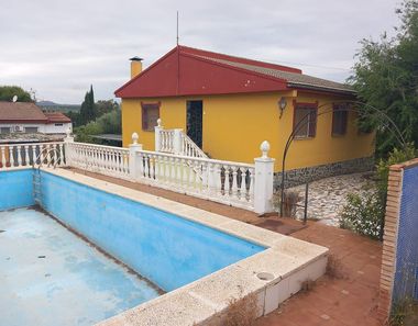 Foto 2 de Casa en calle Granada en Puente Tablas - Puente Nuevo - Cerro Molina, Jaén