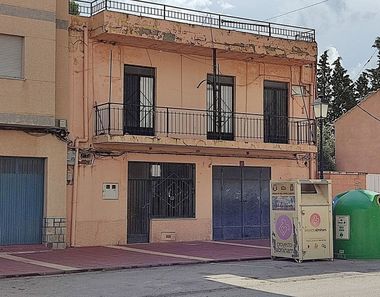 Foto 2 de Edificio en avenida De Natividad Sanz en Librilla