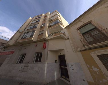 Foto contactar de Pis en venda a Centro - Almería de 3 habitacions i 77 m²