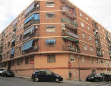 Foto contactar de Venta de piso en Benimàmet de 4 habitaciones con terraza