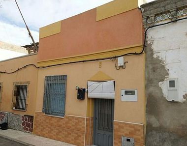 Foto contactar de Venta de casa en Nueva Cartagena de 2 habitaciones con terraza