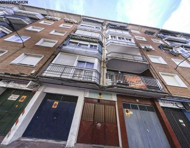 Foto contactar de Pis en venda a Juan de la Cierva de 2 habitacions i 34 m²