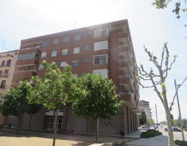 Foto contactar de Venta de piso en Balaguer de 4 habitaciones con terraza
