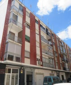 Foto contactar de Pis en venda a Zona Calle Valencia de 3 habitacions i 78 m²