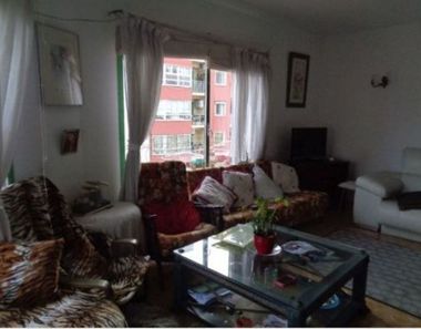 Foto contactar de Àtic en venda a Arxiduc - Bons Aires de 4 habitacions amb terrassa i balcó