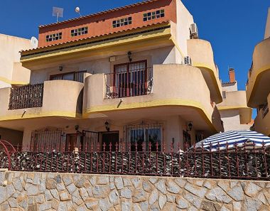 Foto 2 de Casa en calle Naranjo, Cabo Roig - La Zenia, Orihuela