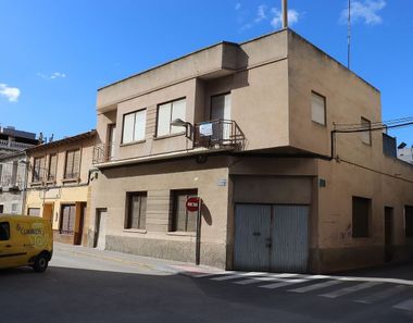 Foto 2 de Edificio en calle Goya en Bigastro