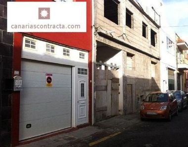 Foto contactar de Edifici en venda a San Cristóbal de La Laguna - La Vega - San Lázaro de 105 m²