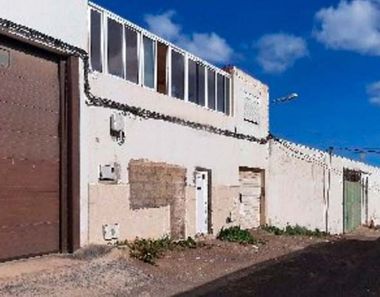 Foto contactar de Casa en venda a Valterra - Altavista de 2 habitacions i 200 m²