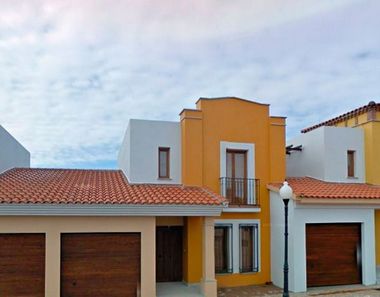 Foto contactar de Casa en venta en Carrascal de Barregas de 3 habitaciones y 140 m²