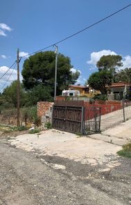 Foto contactar de Xalet en venda a calle De Tres Camins de 5 habitacions amb terrassa i piscina