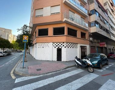 Foto 2 de Local en calle Doctor Buades, Carolinas Altas, Alicante