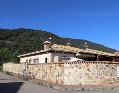 Foto 1 de Villa en Adrada (La)