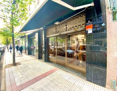 Foto 1 de Negoci a calle Eleuterio Quintanilla a El Llano, Gijón