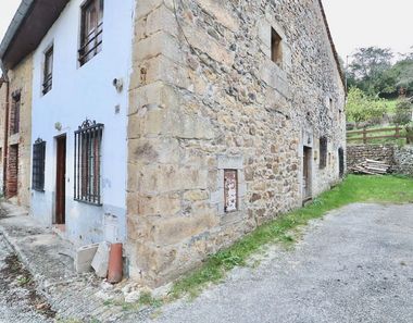 Foto 2 de Casa en calle Bo Esponzués en Corvera de Toranzo