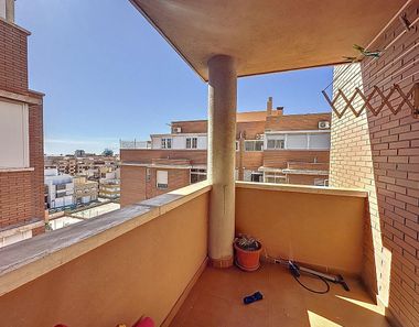 Foto 1 de Piso en calle Eñe, San Luis, Almería