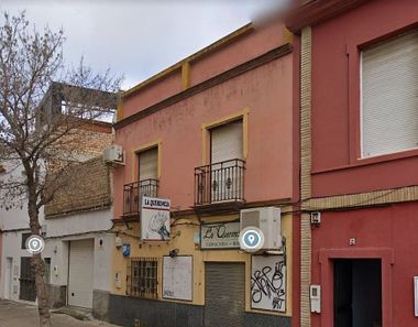 Foto contactar de Local en venda a calle Navarra de 86 m²