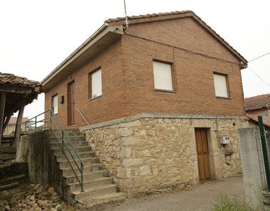 Foto 1 de Casa a calle San Martin de Ondes a Belmonte de Miranda