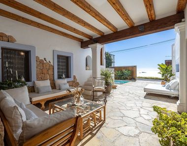 Foto 2 de Casa adossada a Ses Figueretes - Platja d'en Bossa - Cas Serres, Ibiza/Eivissa