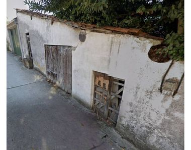 Foto contactar de Venta de casa en Monforte de Lemos de 3 habitaciones con jardín
