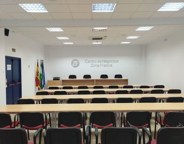 Foto 1 de Oficina en avenida Del Estrecho, La Granja-La Colina-Los Pastores, Algeciras
