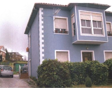 Foto contactar de Casa en venda a barrio Los Términos de 2 habitacions amb terrassa