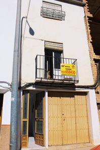 Foto 1 de Casa adosada en calle Saenz de Quejana en Beas de Segura