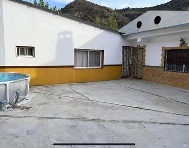 Foto 2 de Casa rural en Algarinejo