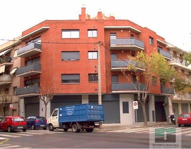 Foto contactar de Venta de garaje en Centre - Castelldefels de 10 m²