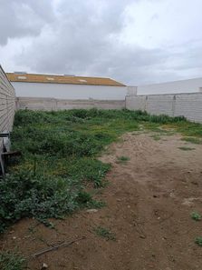 Foto contactar de Venta de terreno en La Línea de la Concepción ciudad de 550 m²