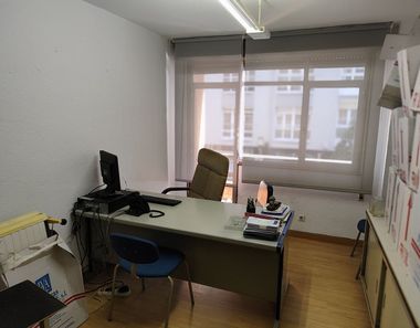 Foto 2 de Oficina en calle José López Ocaña en Centro, Avilés