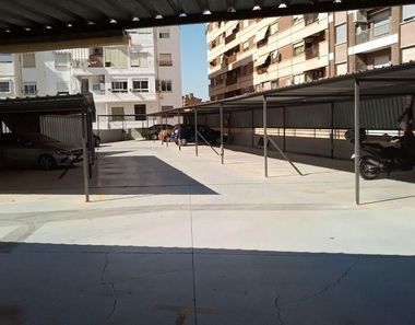 Foto 2 de Garaje en calle De L'esperantista Hernández Lahuerta, El Calvari, Valencia