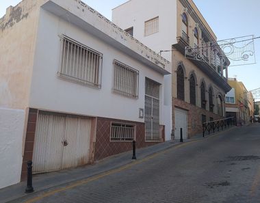 Foto 1 de Local en avenida De Pablo Picasso en Alhama de Almería