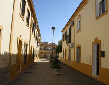Foto 2 de Casa adosada en calle Azahar en Castilleja del Campo