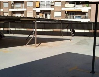 Foto 1 de Garaje en calle Esperantista Hernandez la Huerta, Benicalap, Valencia