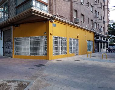 Foto contactar de Local en venda a avenida Ronda Norte de 1 habitació i 71 m²