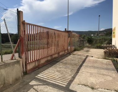 Foto 1 de Nau a carretera Llorenç a la Bisbal a Sant Jaume dels Domenys
