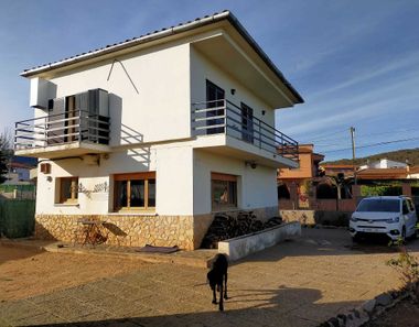 Foto 1 de Casa rural en avenida Rocacorba en Canet d´Adri