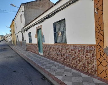 Foto 1 de Casa en calle Menendez Pelayo en Atarfe