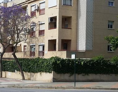 Foto 1 de Piso en avenida Parmenides, Teatinos, Málaga