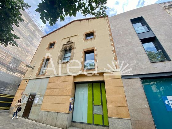 Foto 2 de Edifici en venda a calle De la Riera amb ascensor