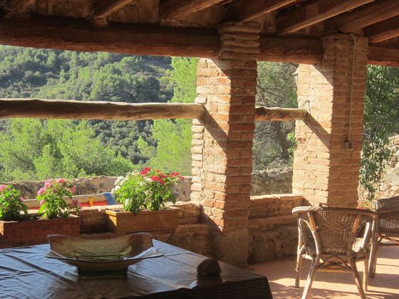 Foto 2 de Casa rural en venda a calle Montaña de 4 habitacions amb terrassa i piscina